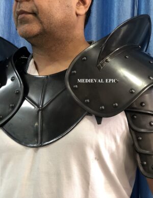 Medieval Armor Gorget With Pauldrons