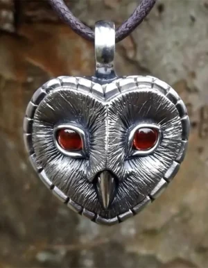 Fashionable Punk Style Silver Owl Stone Heart Pendant Necklace